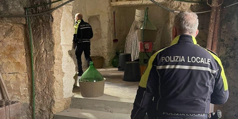 Controlli sugli allacci abusivi alla rete idrica