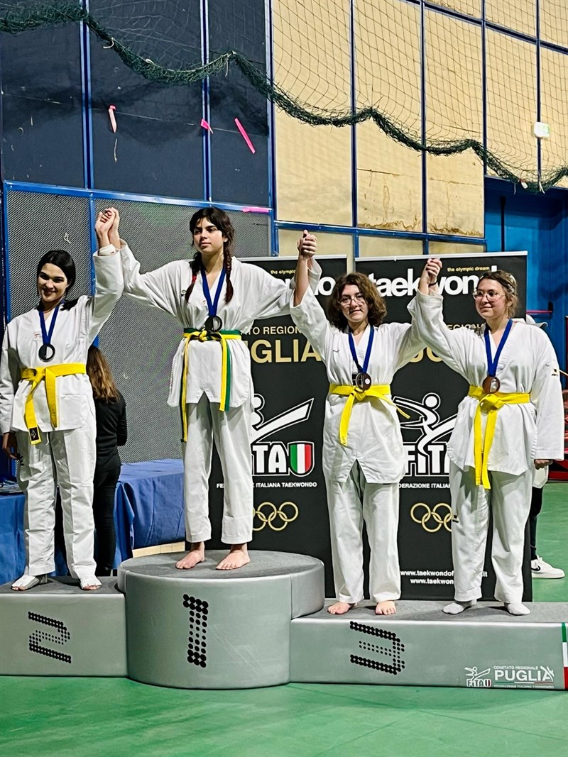 bronzo per Maria De Carlo