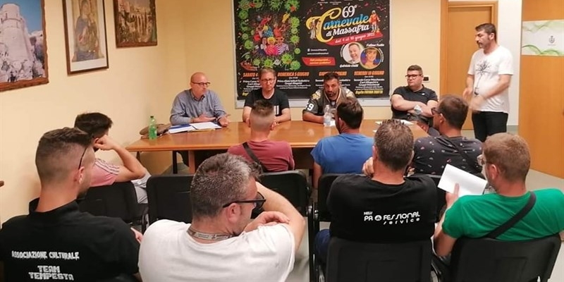 La riunione La riunione