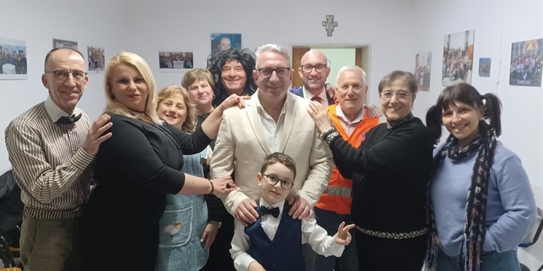 “Addò ste’ l’amor?”: commedia in vernacolo al cineteatro Valentino