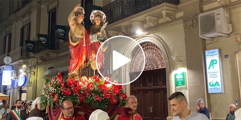 La processione dei Santi Medici