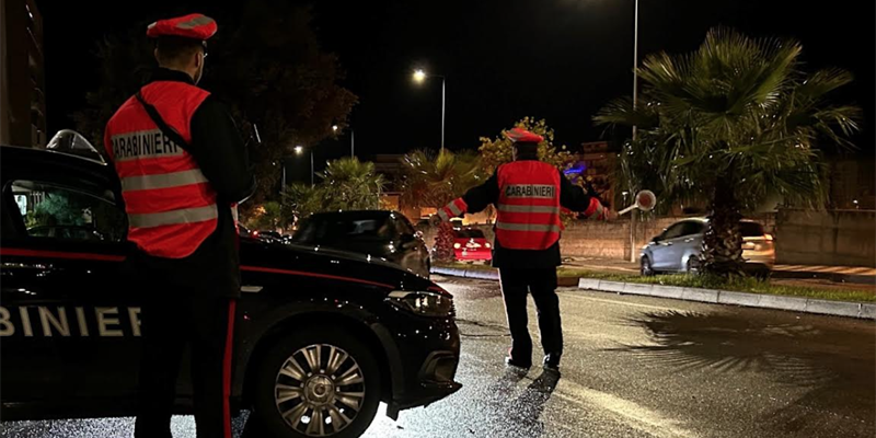 Servizio "alto impatto" a Massafra: 100 persone controllate, un arresto