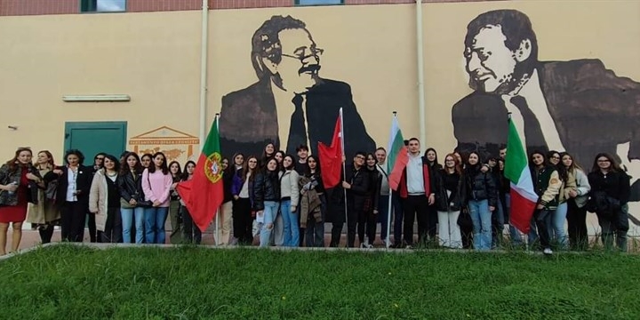 Al via la settimana dell'Erasmus+ al De Ruggieri Al via la settimana dell'Erasmus+ al De Ruggieri