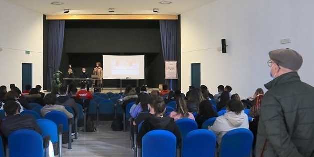 Bimbi al cinema: si parte con "La Bella e La Bestia"