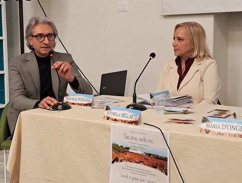 La presentazione del libro