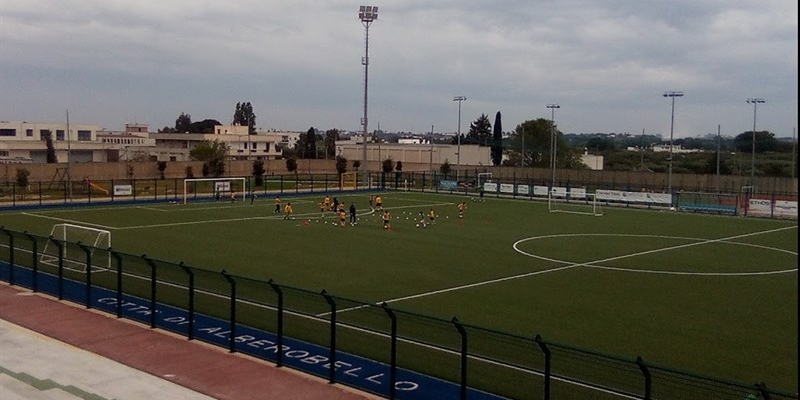 Stadio comunale "Scianni-Ruggieri" di Alberobello Stadio comunale "Scianni-Ruggieri" di Alberobello