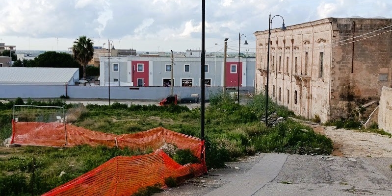 Il cantiere dell’area antistante la chiesa di Sant’Agostino