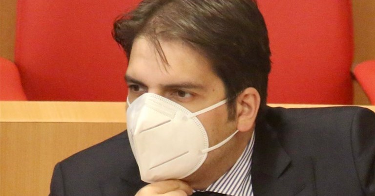 Il presidente del gruppo “Con Emiliano” al Consiglio regionale Gianfranco Lopane