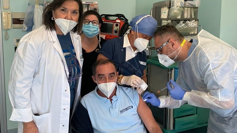 Il vaccino somministrato all Il vaccino somministrato all
