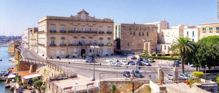 Piazza Castello - Taranto