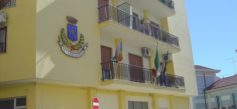 Il municipio di Palagiano