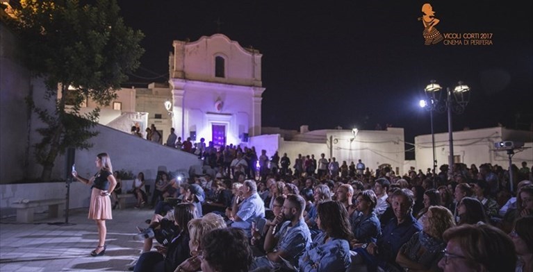 «Vicoli Corti. Cinema di Periferia»: torna il festival organizzato da "Il Serraglio" di Massafra