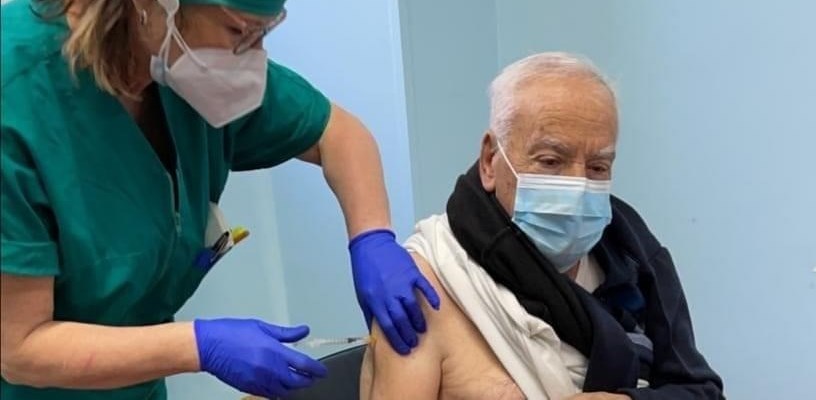 Il vaccino anti Covid Il vaccino anti Covid
