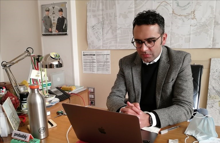 Il sindaco Vito Parisi Il sindaco Vito Parisi