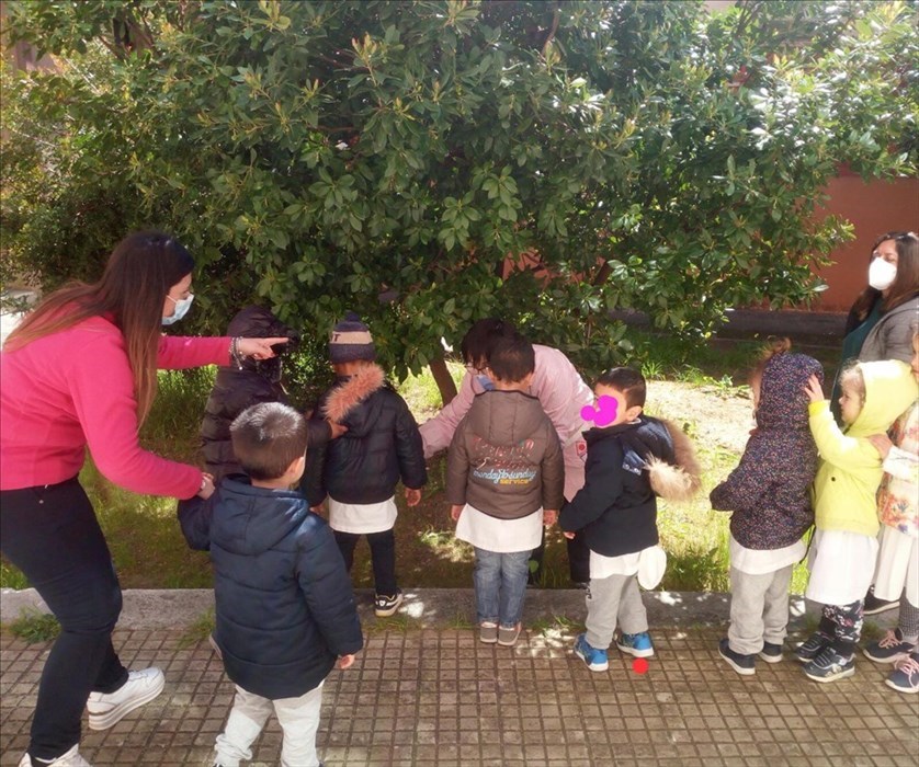 L'istituto De Amicis-Manzoni di Massafra celebra la "Giornata della Terra"