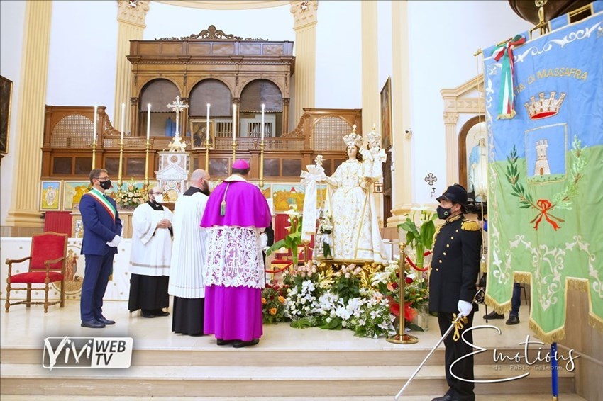 Cerimonia di Consegna delle Chiavi della Città alla Madonna della Scala