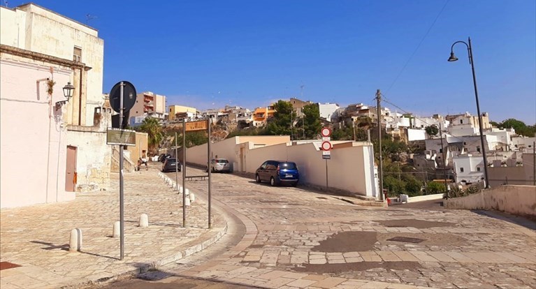 Via La Terra - Massafra