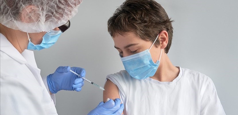 Vaccini ai bambini da 12 a 15 anni