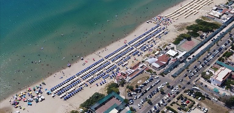 Estate 2021, Rtl 102.5 trasmetterà in diretta da Castellaneta Marina