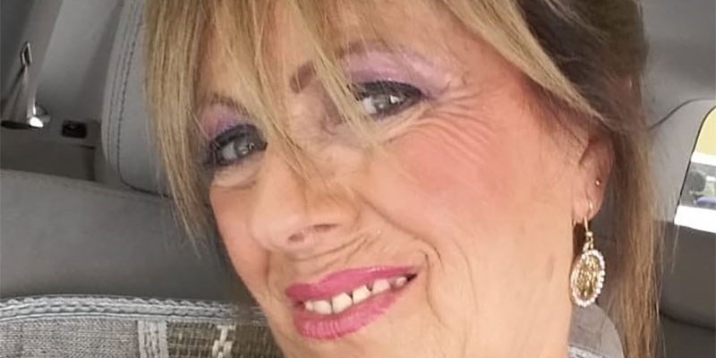 La "Filippo Surico" saluta la professoressa Cristella: in pensione dopo 40 anni di insegnamento