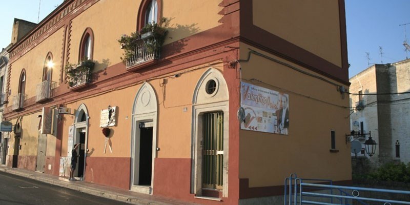 Casa natale di Rodolfo Valentino Casa natale di Rodolfo Valentino