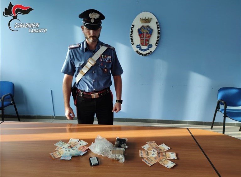 “Amore stupefacente”: in arresto una coppia massafrese