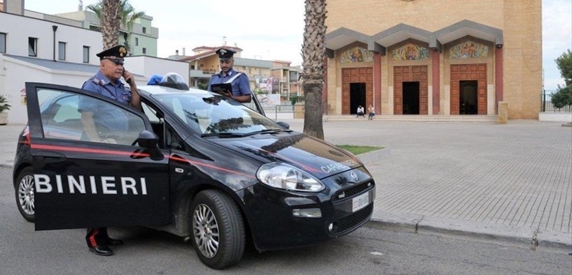 Carabinieri a Palagiano