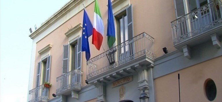 Torna a riunirsi il Consiglio comunale di Massafra