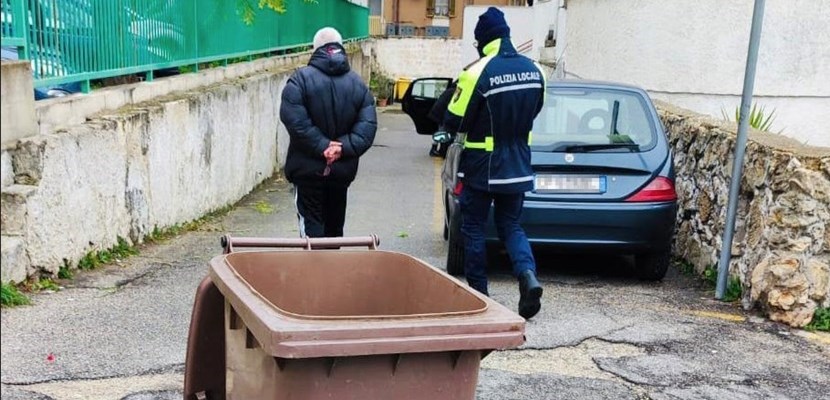 Differenziata a Castellaneta: partono i controlli, fioccano le multe