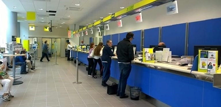 A San Valentino, nell’ufficio postale di Castellaneta la cartolina degli innamorati