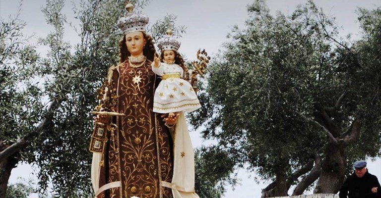 Madonna Abbasc Madonna Abbasc