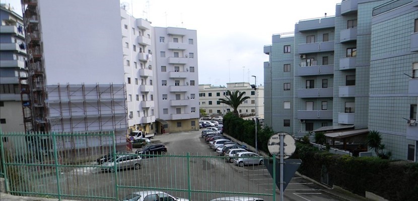 CastStory: Piazza Scanderbeg CastStory: Piazza Scanderbeg