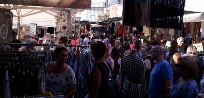 Mercato di paese (immagine di repertorio) Mercato di paese (immagine di repertorio)