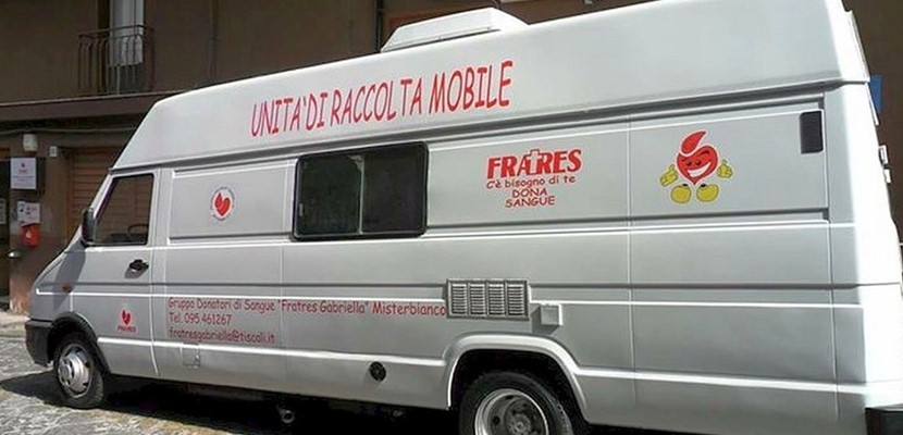 Fratres Castellaneta combatte la carenza di sangue: un'autoemoteca durante la Notte Rossa