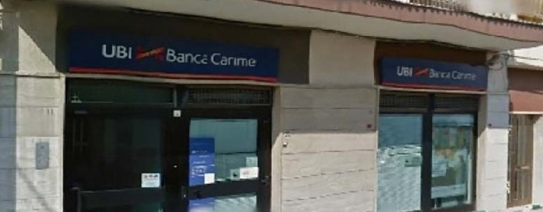 La filiale della banca Carime di Palagianello