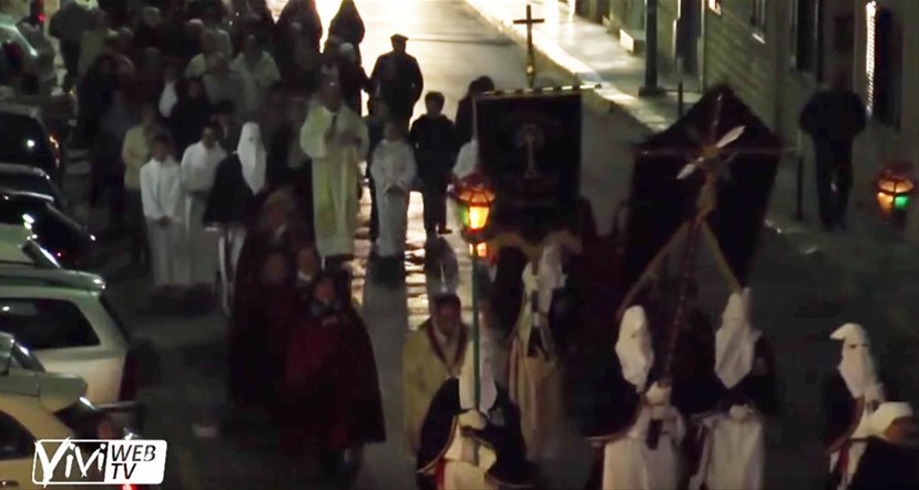 Due novembre a Castellaneta: la processione per le anime del purgatorio partirà all'alba