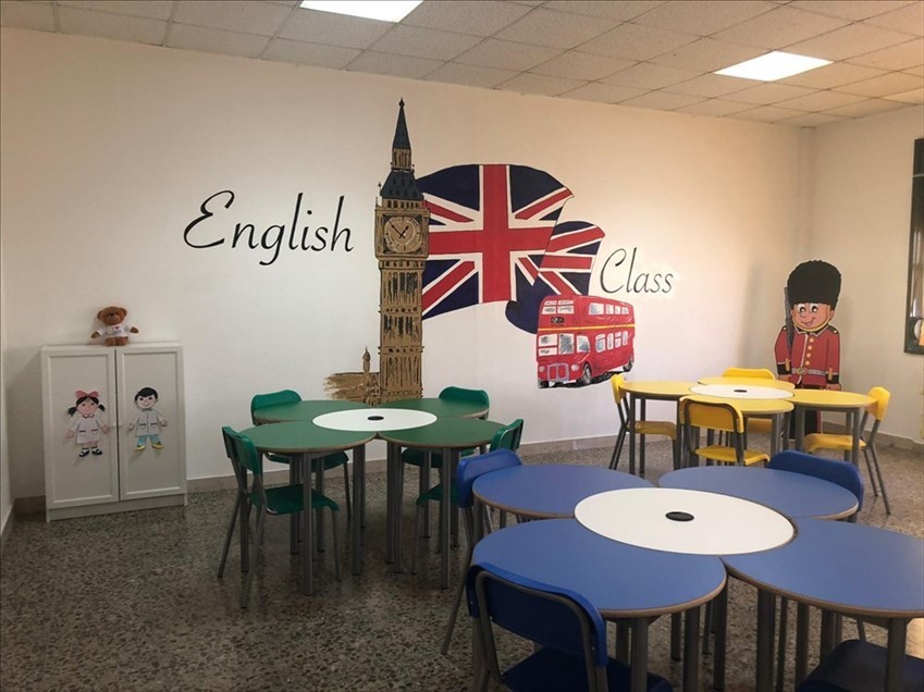 Diritti dell'infanzia con Unicef: grande festa nella scuola Falcone di taranto