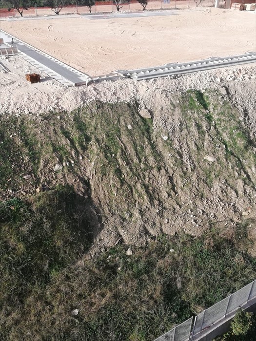 I lavori per la realizzazione della tensostruttura a Castellaneta