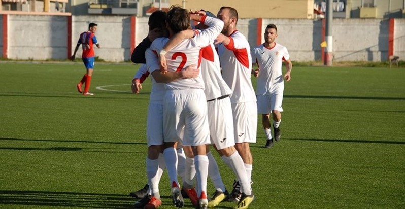 Calcio, Castellaneta sull'ottovolante: vittoria in casa del Polimnia Calcio