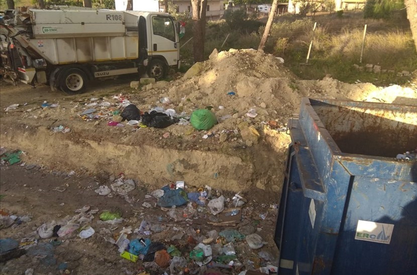 Il centro di contrada Lazazzera Il centro di contrada Lazazzera