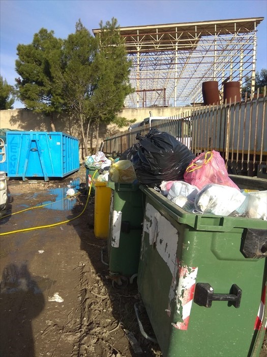 Raccolta rifiuti a Castellaneta: cosa accade nel cantiere di contrada Lazazzera?