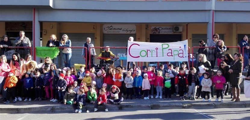 Corri Papà: la colorata manifestazione della scuola Surico di Castellaneta