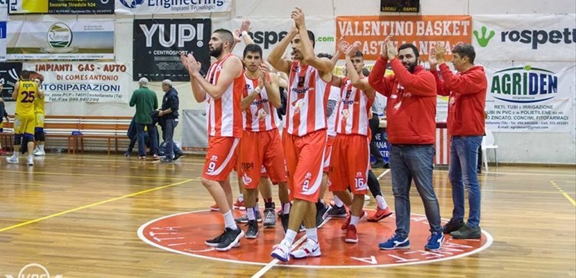 Sconfitta indolore per la Valentino Basket Castellaneta: è sesta!
