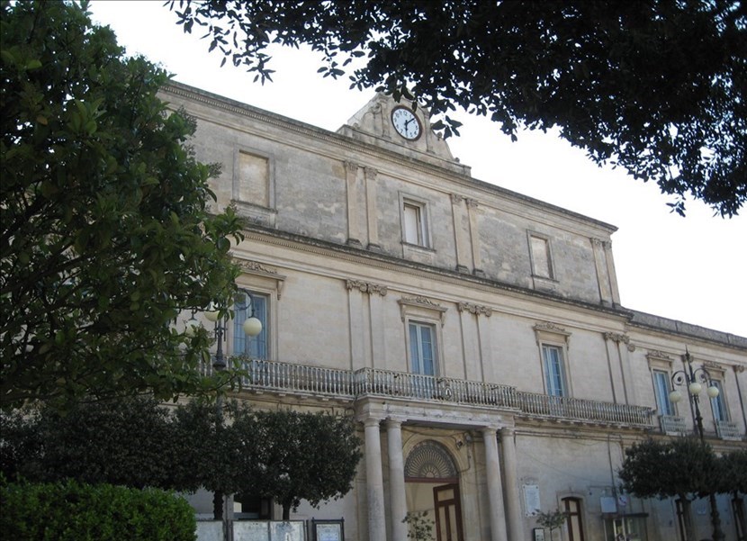 Il Municipio di Mottola