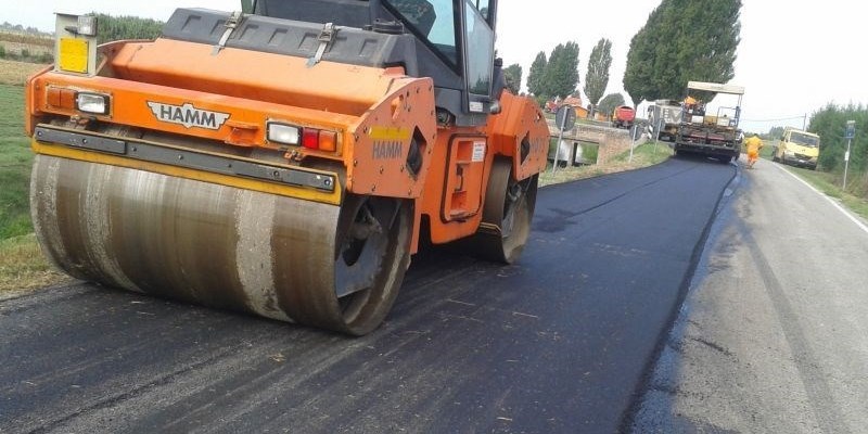 Asfalto nuovo Asfalto nuovo