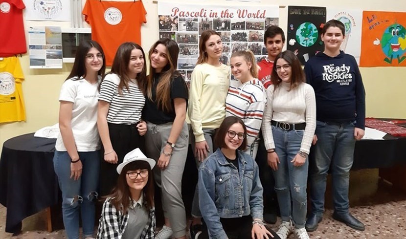 Gli studenti dell Gli studenti dell