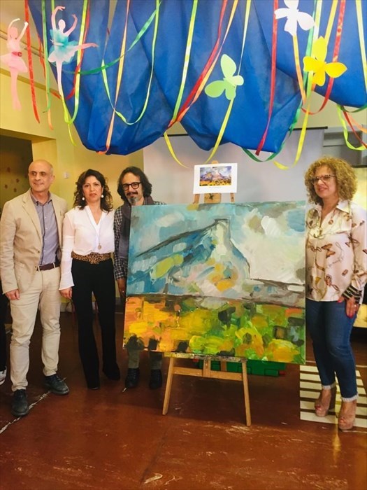 Guardare Attraverso: la creatività degli alunni della Surico di Castellaneta