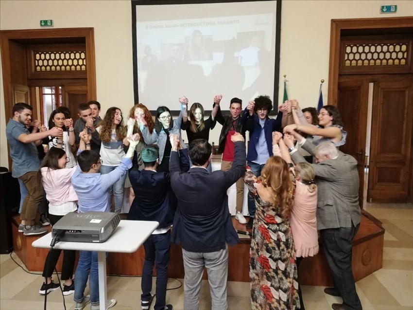 La cerimonia di consegna delle borse di studio Intercultura