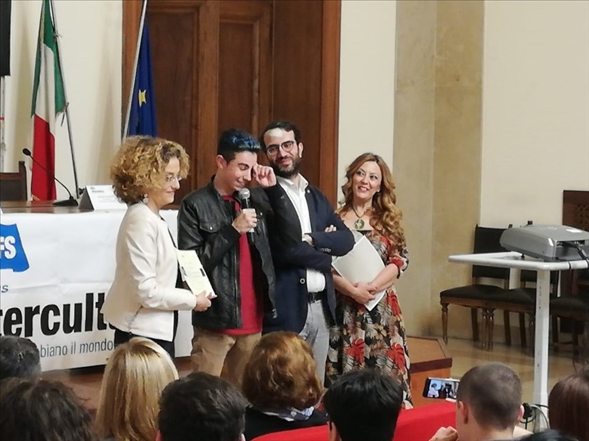 La cerimonia di consegna delle borse di studio Intercultura