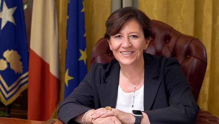 Il Ministro Trenta Il Ministro Trenta